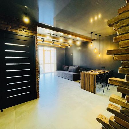 Loft В River Park З Джакузі Dnipro Exteriör bild