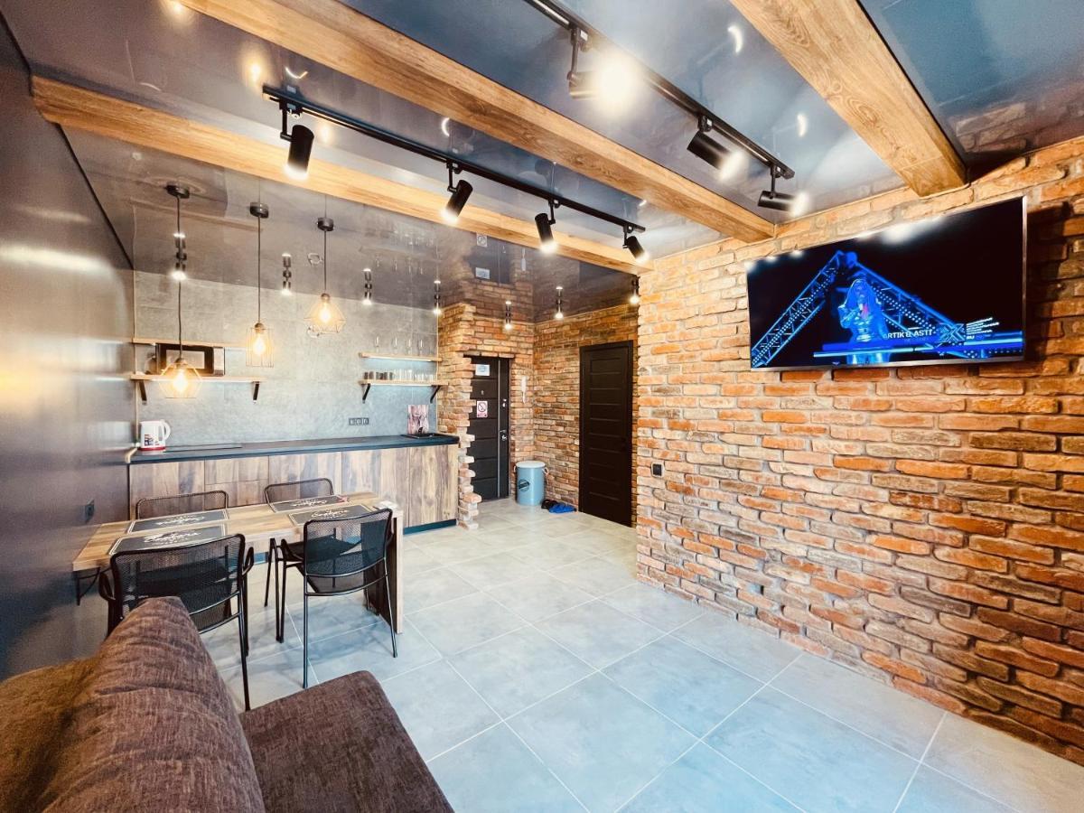 Loft В River Park З Джакузі Dnipro Exteriör bild